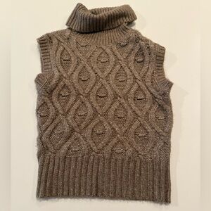 Cable Knit Turtleneck Sweater - Brown
